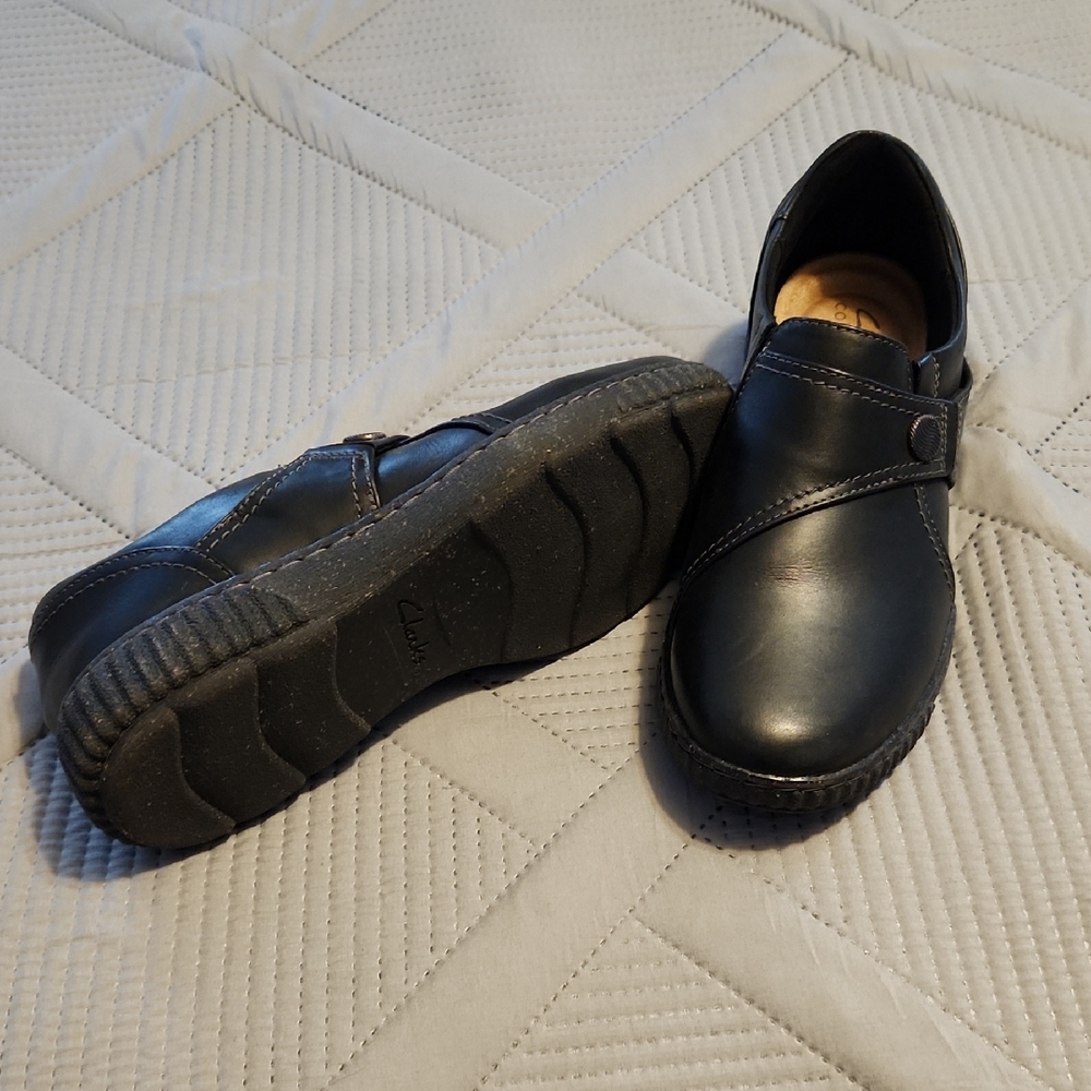 Women's Clarks Black Leather Shoes